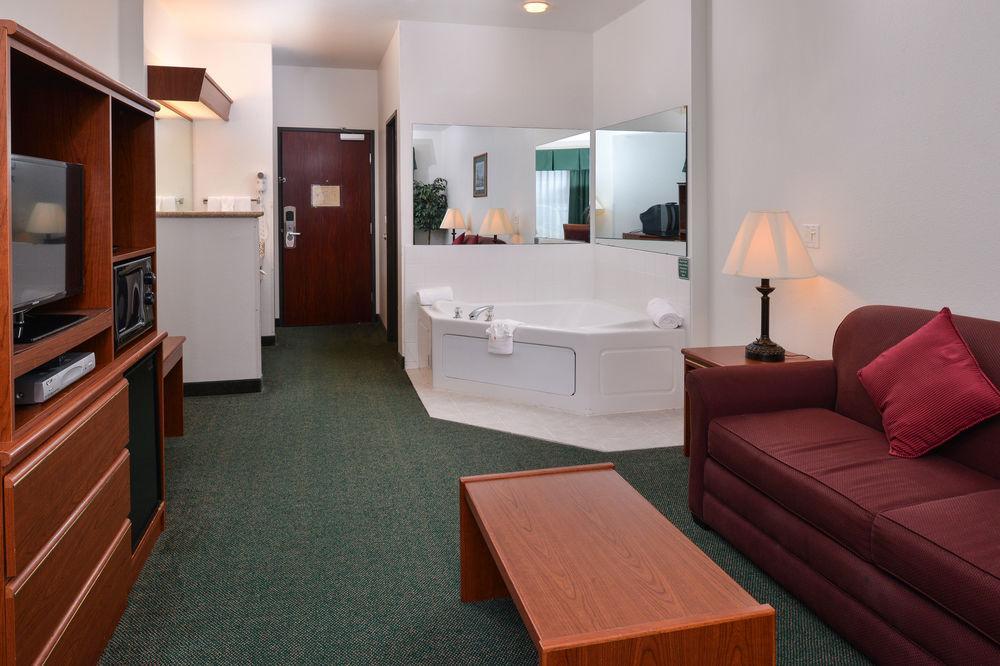 Holiday Inn Express & Suites Lincoln City By Ihg Экстерьер фото