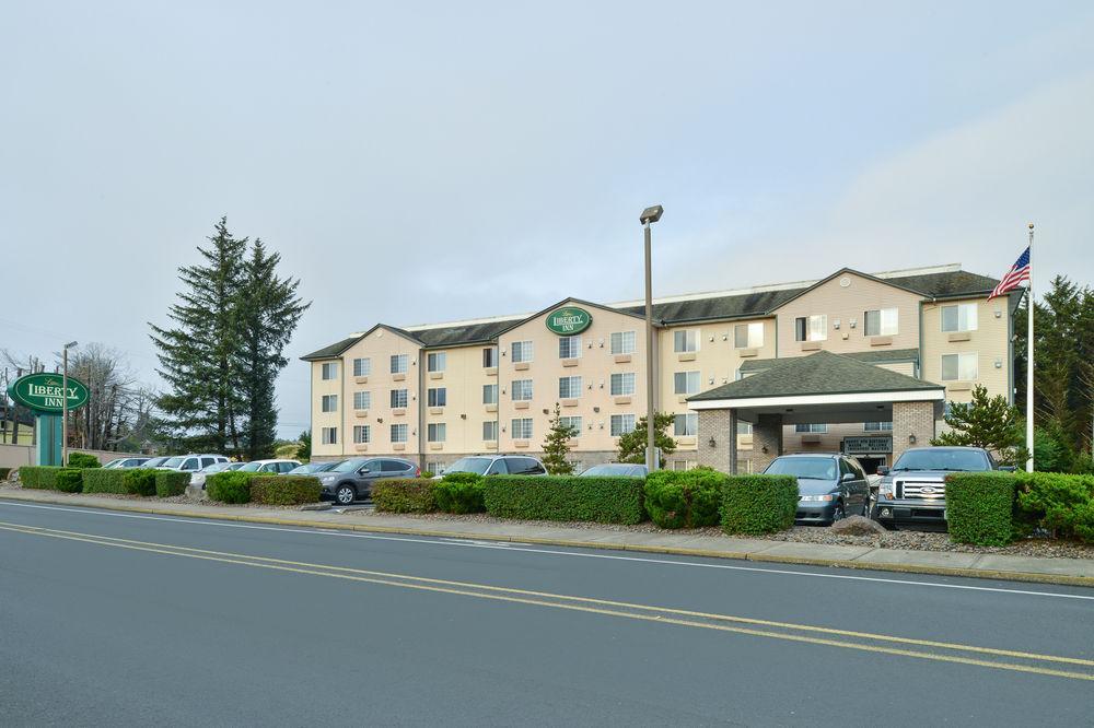 Holiday Inn Express & Suites Lincoln City By Ihg Экстерьер фото
