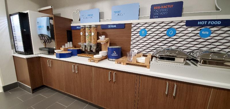 Holiday Inn Express & Suites Lincoln City By Ihg Экстерьер фото