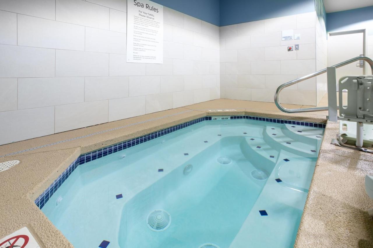 Holiday Inn Express & Suites Lincoln City By Ihg Экстерьер фото