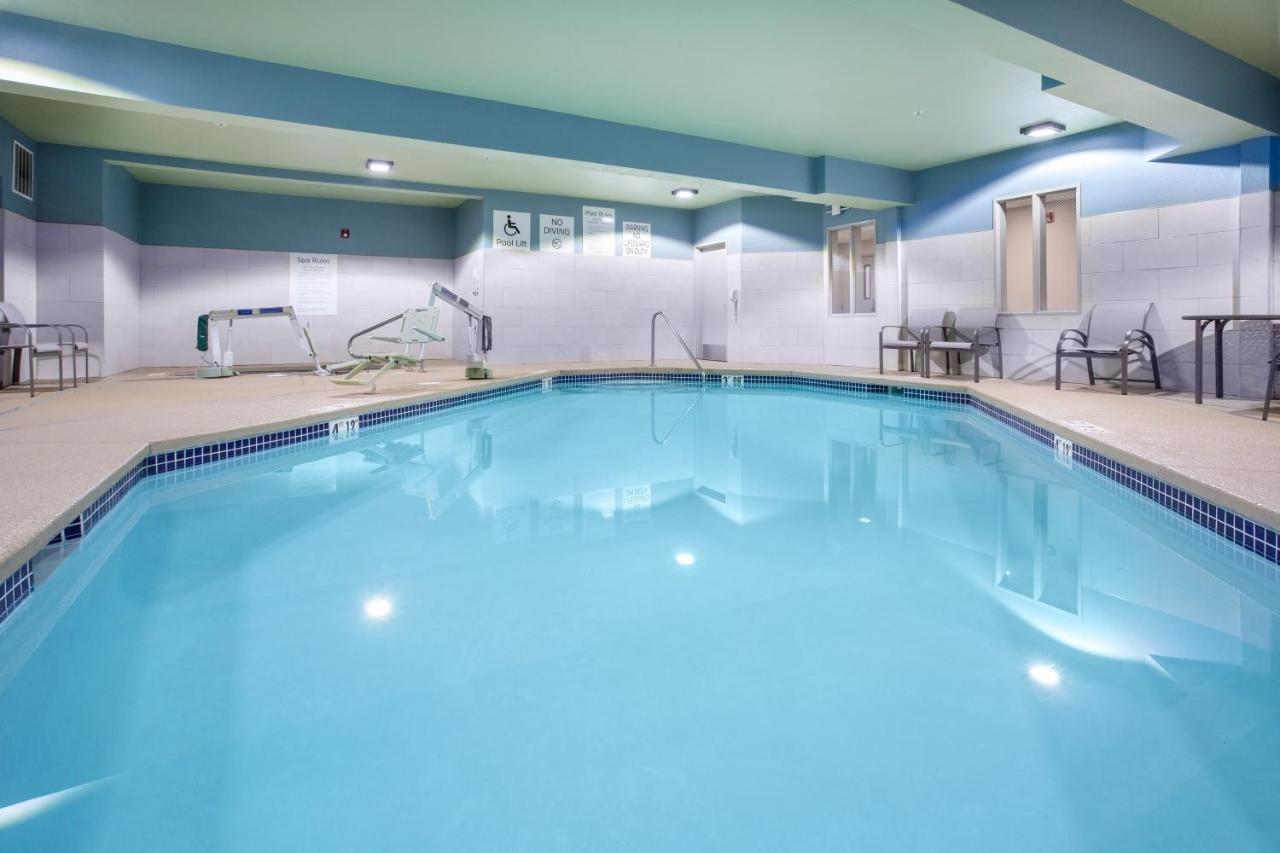 Holiday Inn Express & Suites Lincoln City By Ihg Экстерьер фото