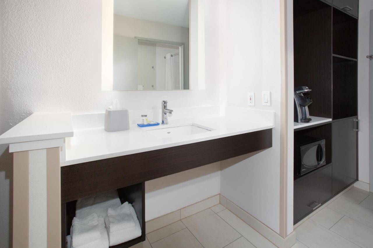 Holiday Inn Express & Suites Lincoln City By Ihg Экстерьер фото