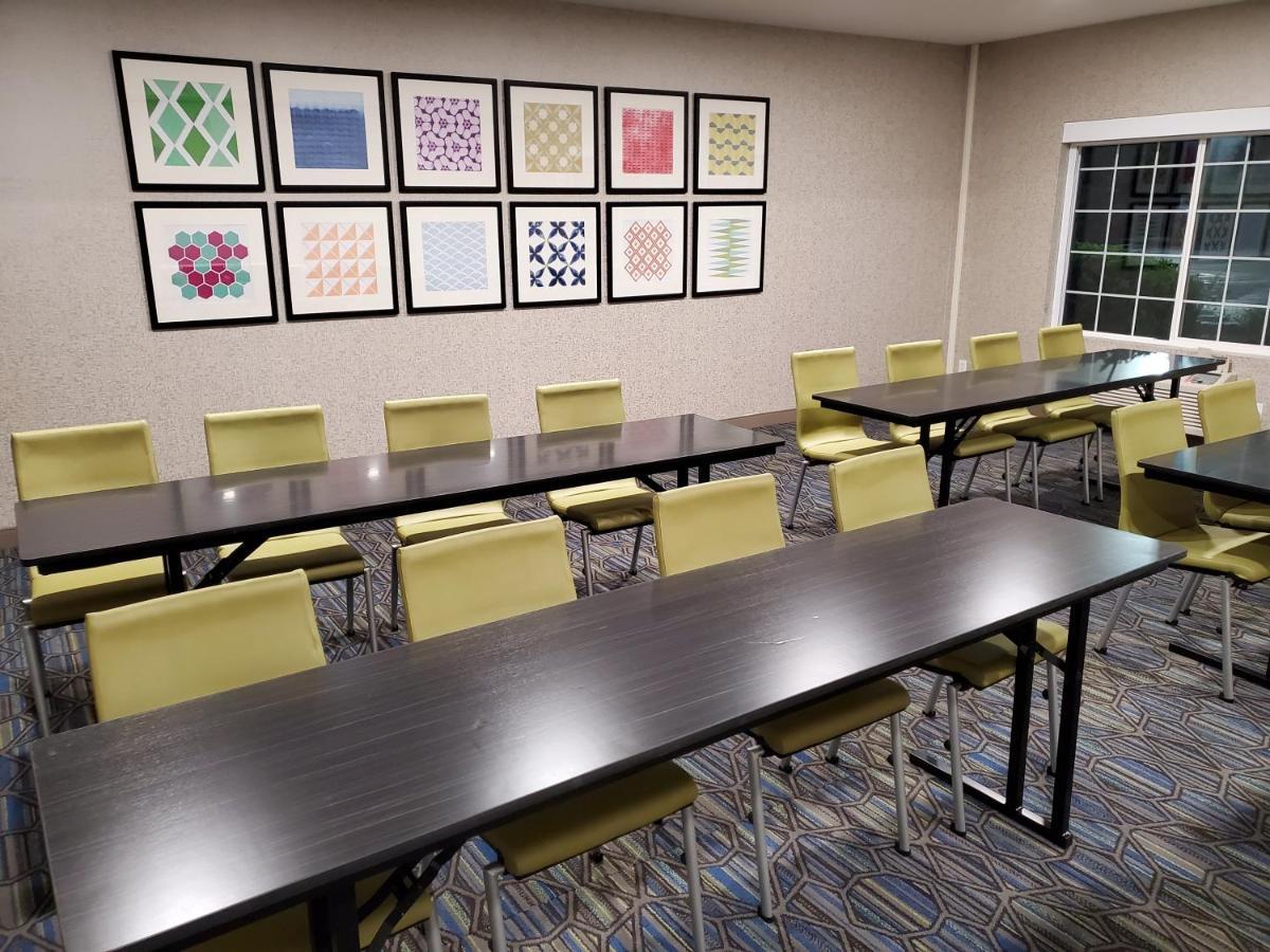 Holiday Inn Express & Suites Lincoln City By Ihg Экстерьер фото